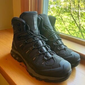 Men’s Salomon Hiking Boots